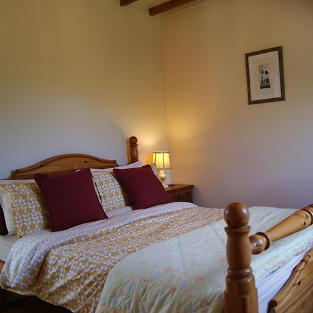 Grafog Farm Cottage Groeslon المظهر الخارجي الصورة